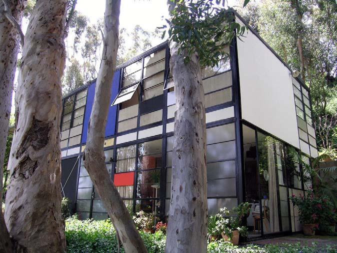 CONTEXT STATEMENT: THEMATIC ARCHITECTURE Case Study House Program, 1945-1966 Historic Context: Experimental modern residential architecture of