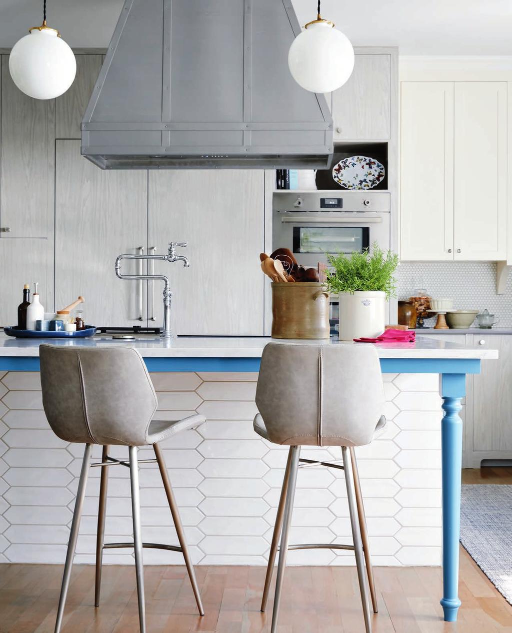 THIS PAGE & OPPOSITE, BOTTOM RIGHT Hexagonal tiles and a turquoisepainted base add interest to the kitchen island.