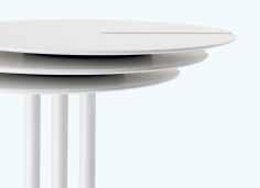 For integrated solutions: the range includes matching square or circular high tables, optionally stackable, with slender 12 mm tops,