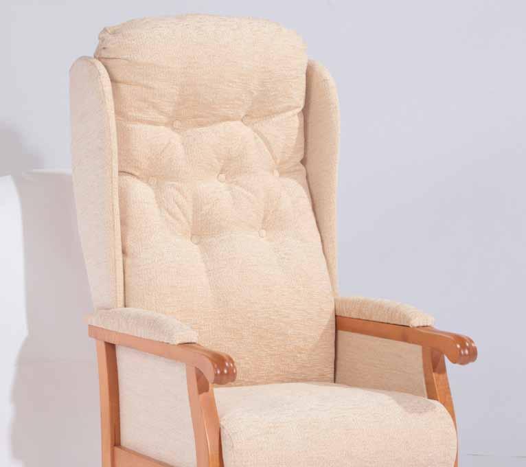 And with the added comfort of upholstered sides and wings, this fireside chair really delivers in terms of luxury and quality.