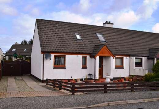 HR 23 New Sheilings, Marybank Isle of Lewis HS2 0BT Offers in the region of 145,000 are invited 5000 UNDER MARKET VALUATION White washed semi-detached 3 bedroom dwelling house is offered for sale.