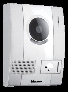 performance, ability to call and communicate directly with the indoor unit. Colour camera.