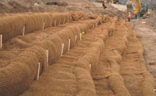 1. Thick coir fiber block provide stronger abrasion resistance at the face of the lift. 2.