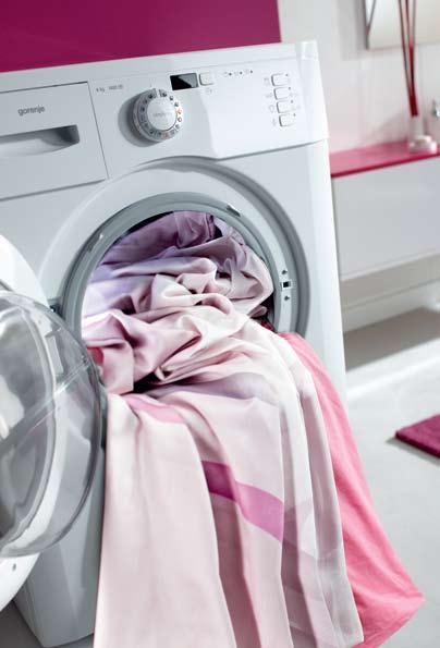 The machine can be loaded as you go along; the start of the wash, however, can be delayed up to 24 hours. CLEAN MACHINE? Absolutely: it's the only way to clean laundry.