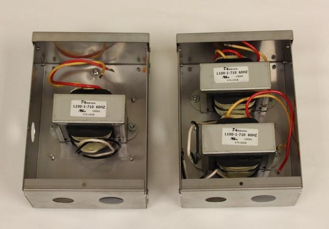 Low Voltage Transformers MVX50-SS & MVX100-SS Transformer w/ Cord & Plug Available in both 50W & 100W, these stainless 12VAC transformers are perfect