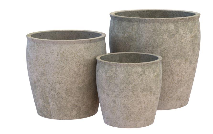 Entryway Pots Our oversized entryway pots make a dramatic architectural statement to welcome guests.
