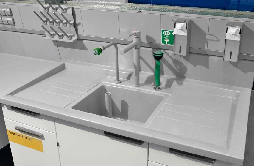 Laboratory benches 3 and sinks There are no limits on the use of sinks, sink modules and cup sinks in the laboratory.