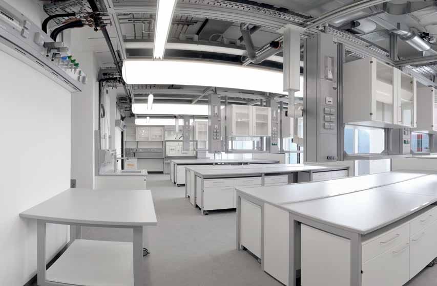 32 Service modules Service ceilings for flexible laboratory rooms It is of essential importance to be able to quickly adapt the laboratory, and it will continue to expand in the future.
