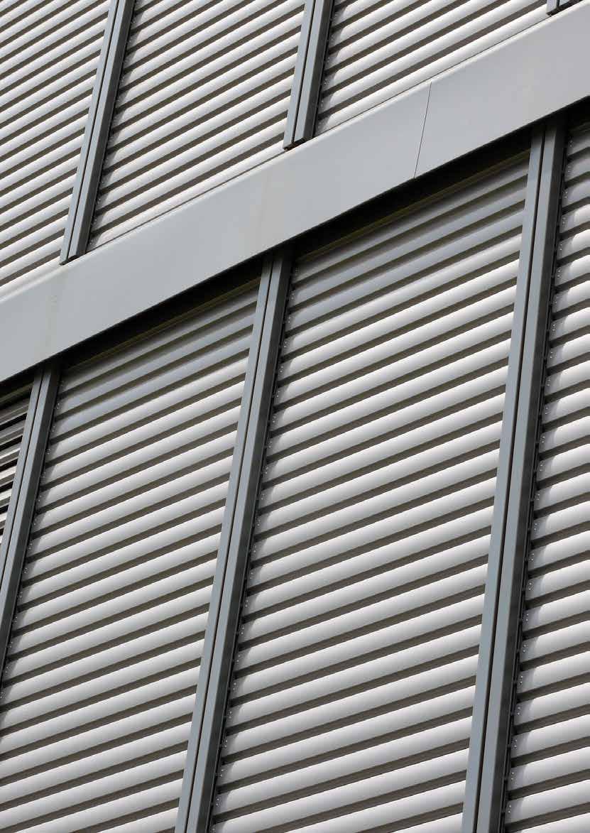Index page dvantages of external venetian blinds 4 Technical characteristics 4 Types and dimensions 5 Soltec S80 External Venetian Blinds 6-11 Soltec