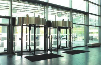 was installed in the main entrance of Vlietland Hospital in the Netherlands.