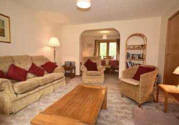 Woodlark Cottage is located in a sought after area of the forest village of Nethy Bridge.