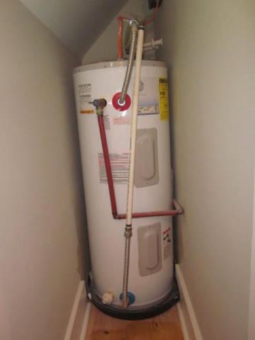 WATER HEATER 2: BRAND GE. TYPE/SIZE Electric, 30 gallons. AGE / LOCATION Water heater was manufactured in 2008.