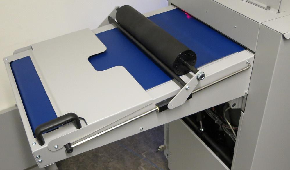 1 Folder Bypass Tray Installation 1 Fold the