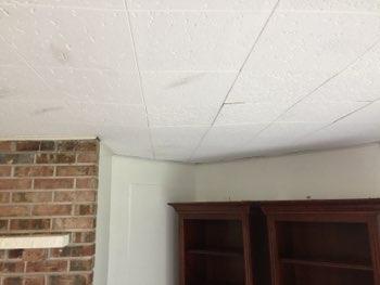 Staining at the ceiling, moisture meter indicated no abnormal moisture content presently.