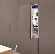 The specialised Westinghouse hinges also allow the fridge door to open to a wide 120º, making it easier to access food as well