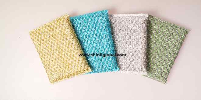 3.Take care to prevent children or infants from putting it in their mouths. item2 Sponge Scourer Depending on the cleaning applications, various selections are available.