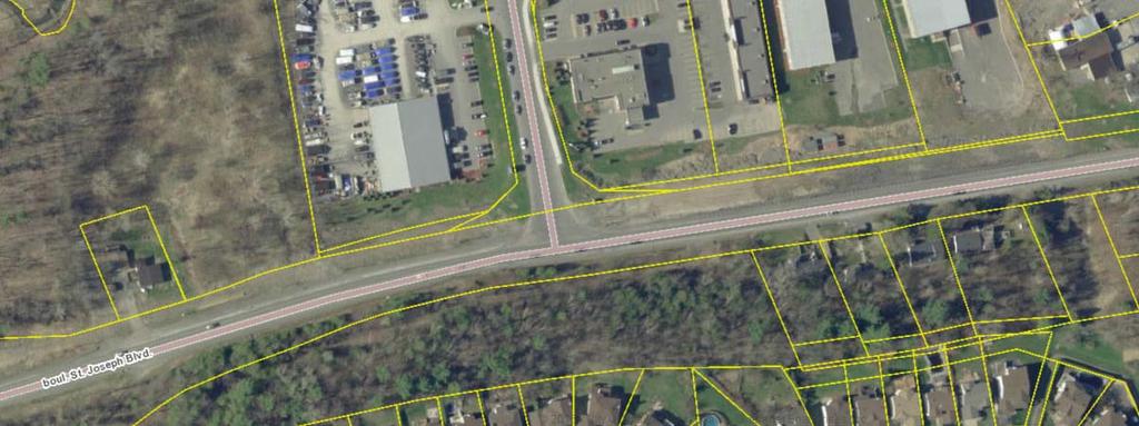 The following identifies the land uses that surround the site: NORTH: The lands directly north of the subject property and fronting on Taylor Creek Drive include a woodworking shop (Sébo Woodworking).