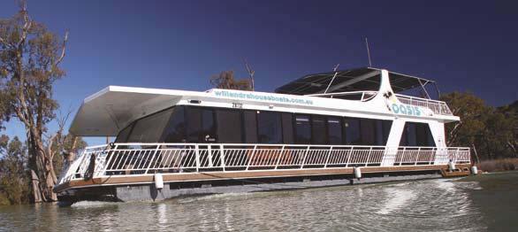 when only the best will do 4½ Star 10-12 berth Houseboat with a 10 person