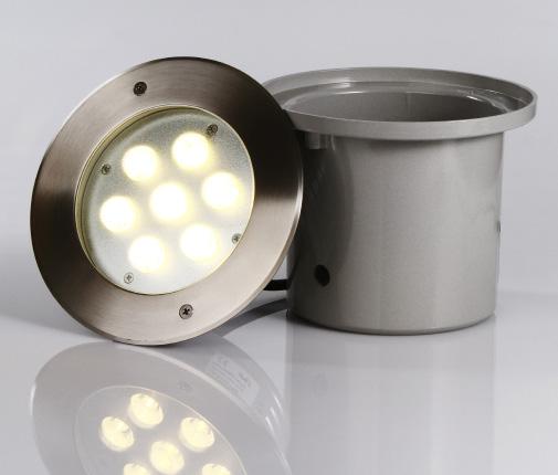 SL3179 18W LED PLUTO FITTING Superlight LED Plutos are high efficiency LED fittings for inground uplight applications.