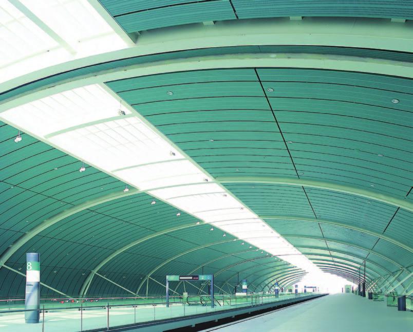 Project: Shanghai Maglev Longyang Road Station, China Architect: East China Architectural Design & Research Institute (ECADI) MANUFACTURING TECHNIQUES Alu-alloy Technology Luxalon metal ceiling is