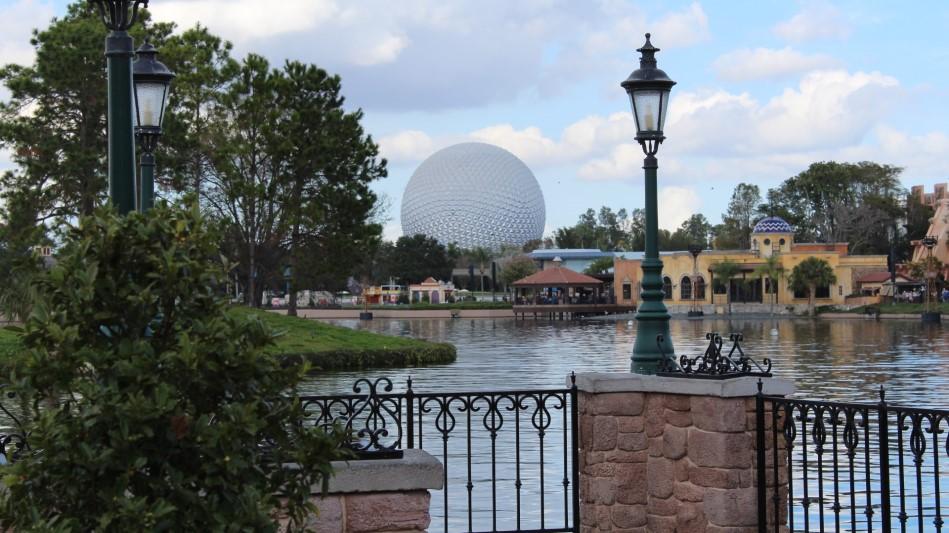 Epcot Kissimmee, Florida Would you like to take an aerial flight over Mt. Everest, the Eifel Tower or above animals grazing in the Serengeti? Would you like to drive a test car at high speeds?