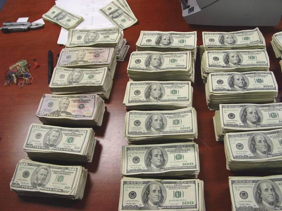 inspection, CBP Officers found bundles of US currency More than $850,000 was
