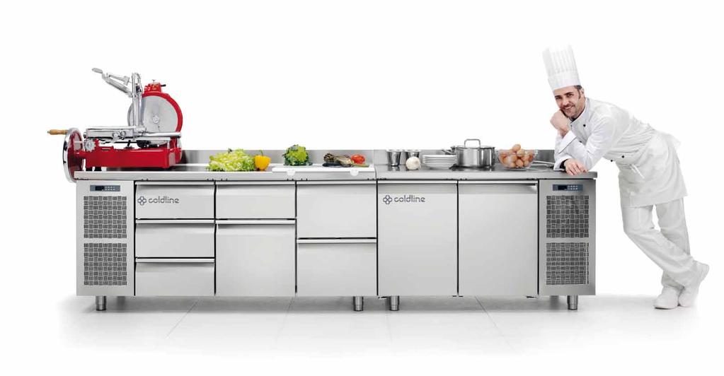 CATERING SMART & MASTER COUNTERS SMART & MASTER COUNTERS Better organised space Coldline counters ensure an internal volume with high storage capacity.