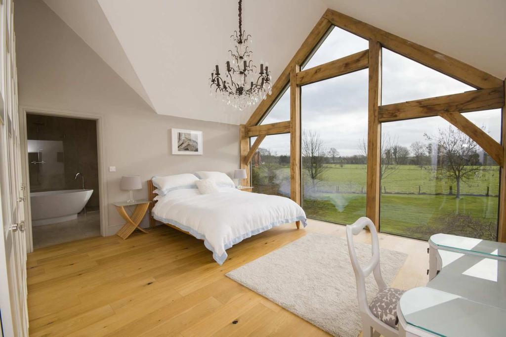 The Oak House is a stunning, 4 double bedroom detached barn style family home set on the fringe of Horton village at Haythorne, about