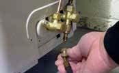 Do not use acetylene, oxygen or compressed air or mixtures containing them for pressure testing.