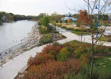Internal networks, either on-road or off-road, with connections to the Waterfront Trail, surrounding neighbourhoods and the existing and proposed systems on Lakeshore Road should be well developed.