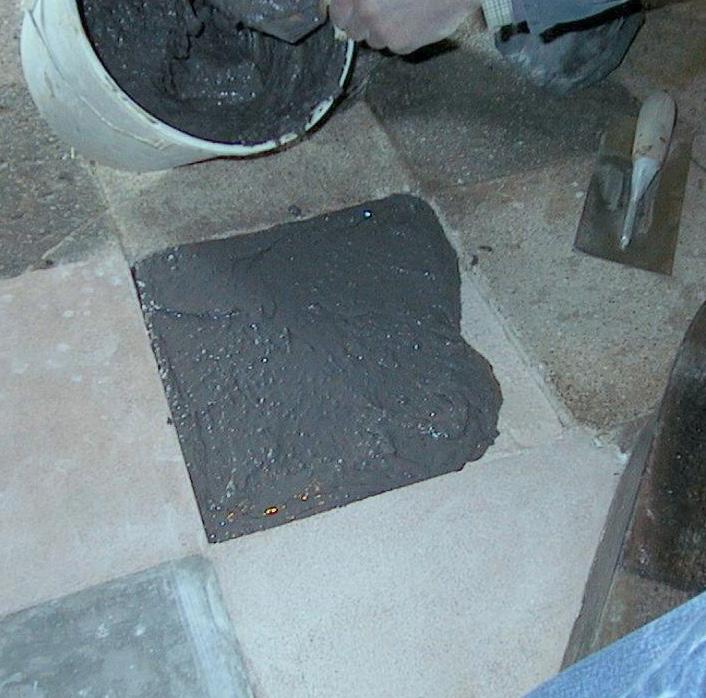 While many constituents of a plaster floor mix can usually be readily identified visually, the presence of others will often only be ascertained by laboratory analysis (see figure 14 and section 10.