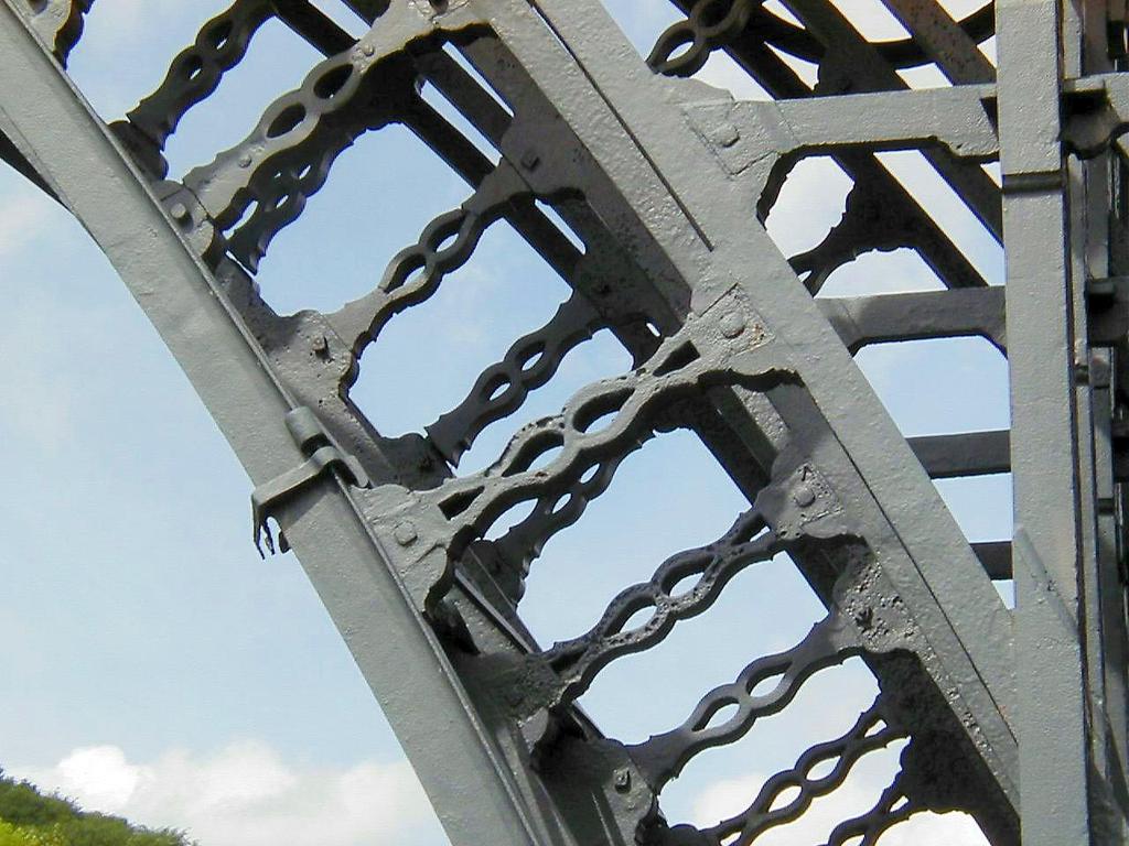 Coalbrookdale Bridge,detail of the ironwork