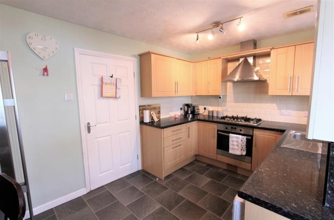 Bishops Close, Louth, LN11 8BT A beautifully presented and maintained two bedroom semi-detached property situated on a cul de sac of similar properties with the added bonus of a larger than expected