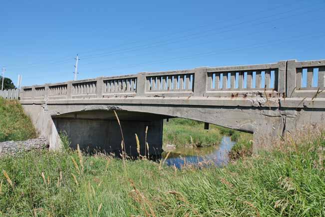 Heritage Resources Centre Conestogo River Bridge #4 Photograph by Melissa Davies, 2012 General Information Bridge No.