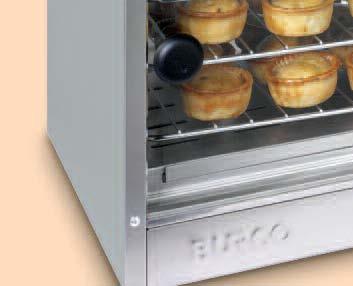 The 20 capacity model is conveniently built to hold a 12 pizza for greater versatility.
