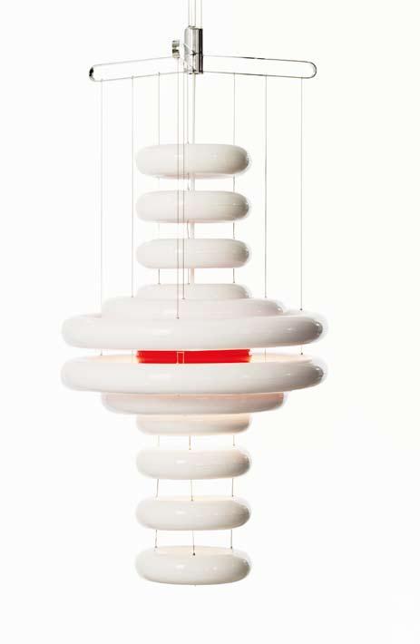 Ufo 1975 Series of suspended plastic hoops of varying diameter which act as reflectors.