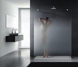In the bathroom, glass is the ideal material in terms of strength, hygiene and elegance of horizontal surfaces,