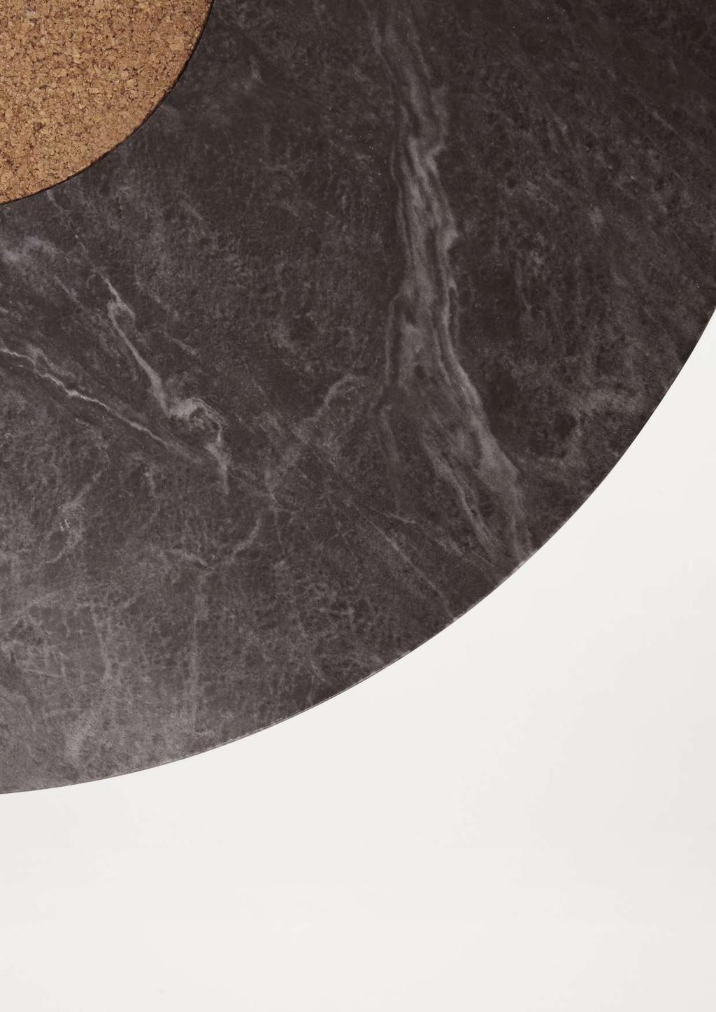 ø600 ø390 420 330 SINTRA Design Year 2011 Typology Collection Origin Material Top Material Base Assembly Nicholai Wiig-Hansen Side Table Signature Portugal Black marble (Ruivina), White marble