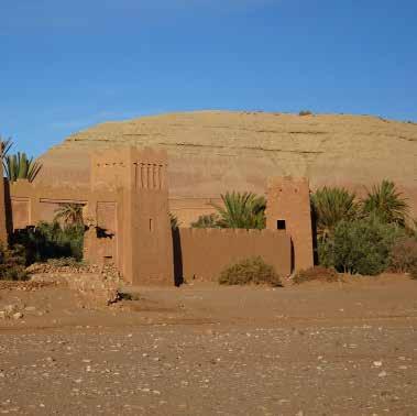 The wish of local authorities is to go beyond being a transitory stop for tourism (single overnight stays on average) to a holiday tourist destination, which would thereby make Ouarzazate a true