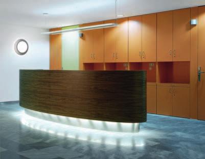 PRODUKTNAME TOULOUP APPLICATIONS SEITENTHEMA 53 Hospital rooms TOULOUP s discreet and pleasant room lighting promotes wellbeing in patients