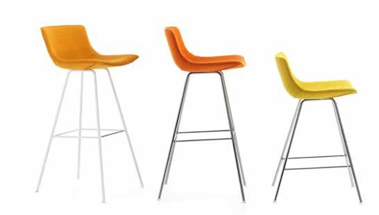 COMET SPORT COMET COMFORT & STYLE IN A SMALLER LIGHTER EXPRESSION Gunilla Allard has developed a new model of the Comet chair family that is both lighter and smaller without compromising shape or