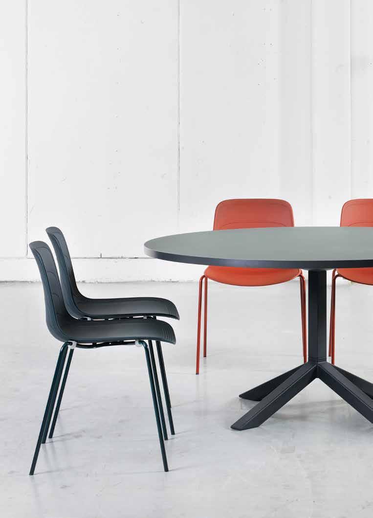 A SINGLE STAND-ALONE DESIGN, AS WELL AS A SEATING SOLUTION FOR THE LARGEST
