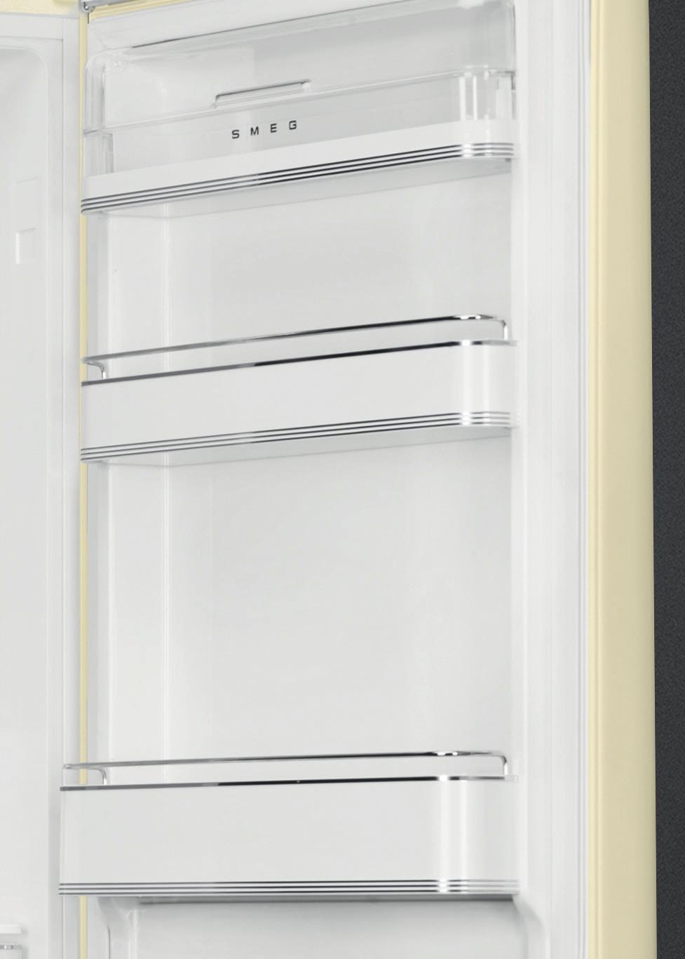 FAB32 ELEGANT CHROME- PLATED TRIM The profiles of the glass shelves and balconies feature shiny chrome-plated trim which draws on retro design to embellish the refrigerator s interior and inner door.