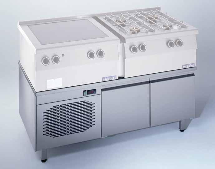 Refrigerated Snack Counters Refrigerated Snack Counters Low execution for the combination with table-top units Made of stainless steel 18/10 (AISI 304) Temperature: refrigerated from +2 C to +15 C,