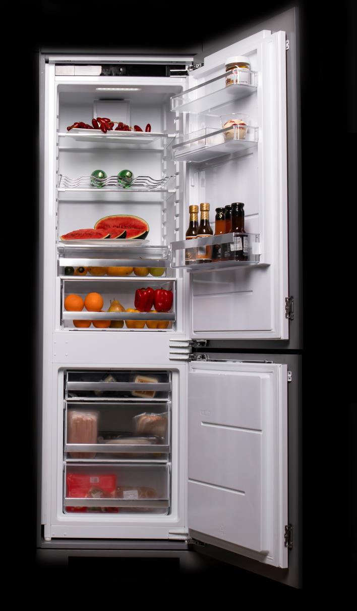of your kitchen. Additionally, the compartment with humidity control feature is the cherry on the top!