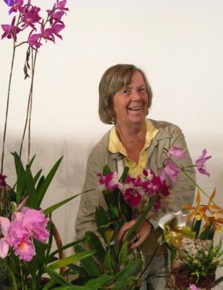 1/30-31 Santa Cruz Orchid Society Show, Soquel High School, 401 Old San Jose Rd., Soquel Mary Gerritsen talks about Masdevallias. 2/5-7 Malihini Orchid Show and Sale.