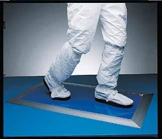 Cleanroom Accessories ErgoHeight Work Stations One size fits all!