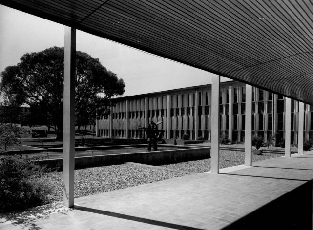 Photographs Figure 7: View of the Physics Building courtyard including landscaping, circa 1964. (Source: ANU Archives) Figure 8: View of the landscaping around the Physics Buildings and Garages.