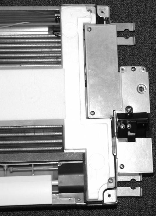 OPERATING PROCEDURE 7. Check after installing (1) Check that there are no gaps between the indoor unit and grille, and between the grille and ceiling surface (Figure 9).