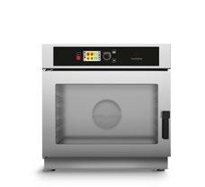 GRE 051 C/D/E GRE 050 C/D/E A small profile oven with a capacity of 5 x GN 2/3. A perfect oven for plated reheat.